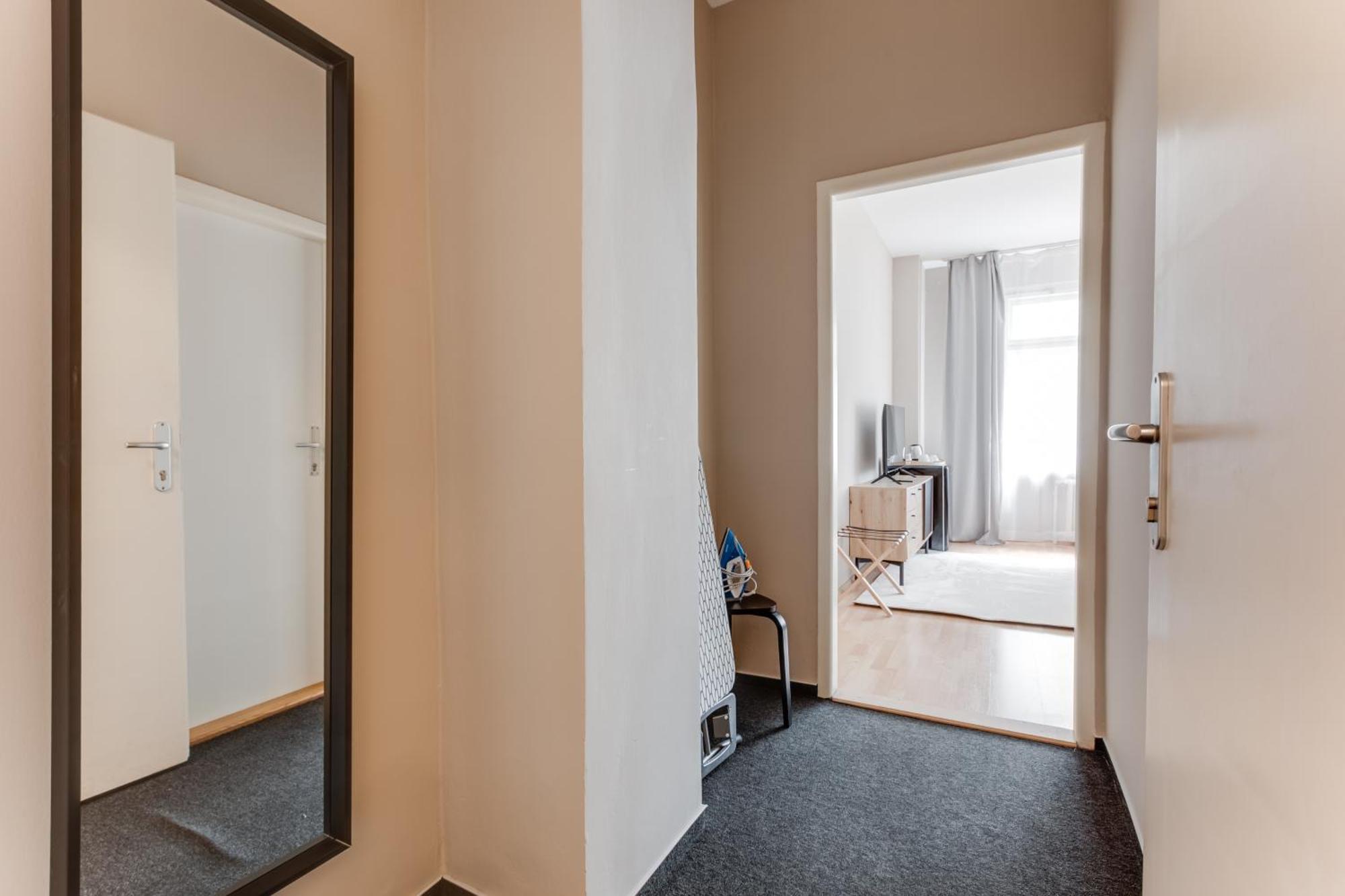 Riben House Apartahotel